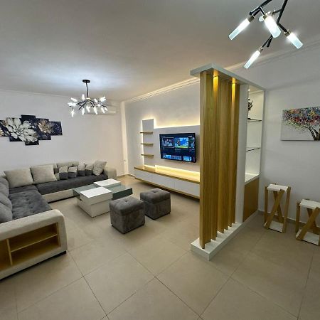 Elby Apartments Берат Екстер'єр фото