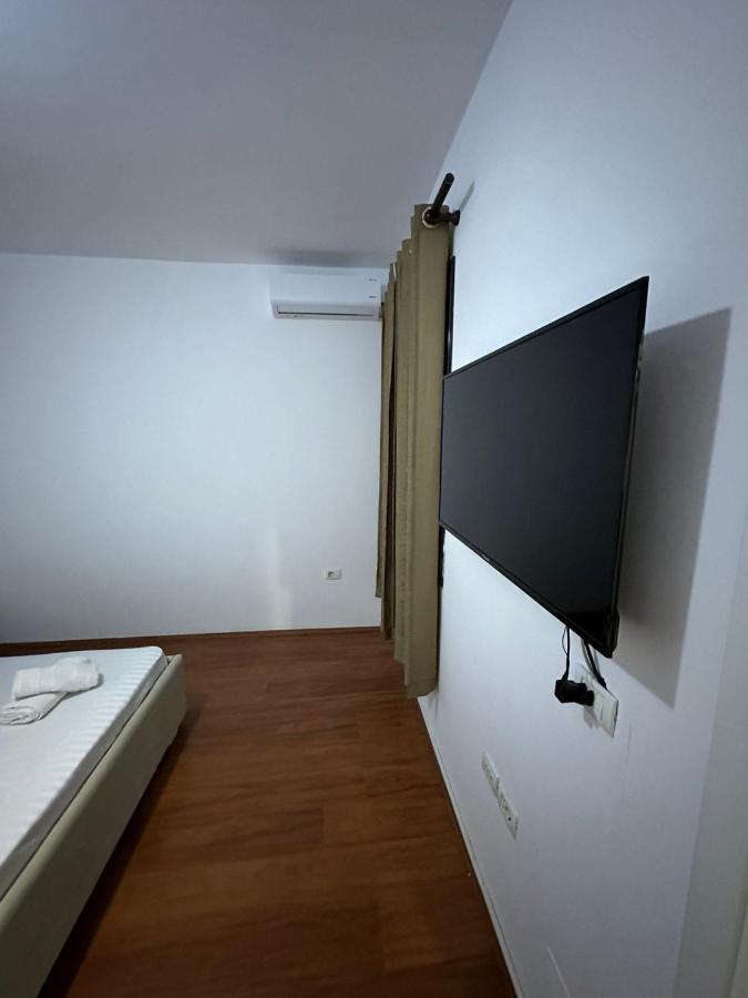 Elby Apartments Берат Екстер'єр фото