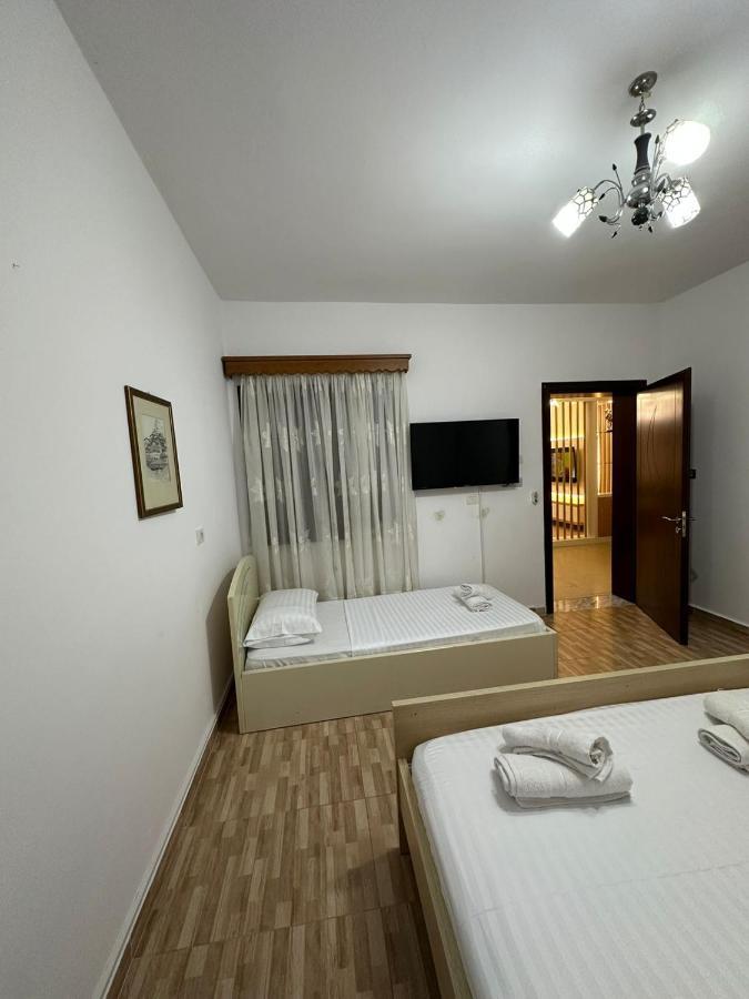 Elby Apartments Берат Екстер'єр фото