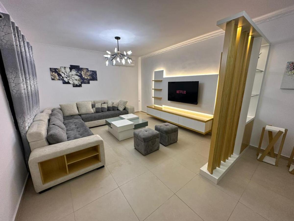 Elby Apartments Берат Екстер'єр фото