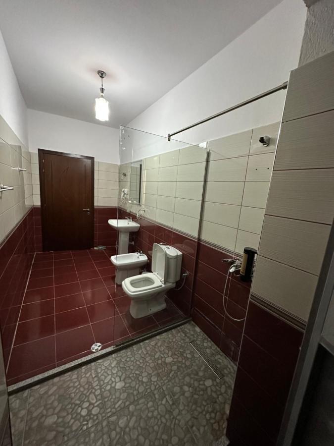 Elby Apartments Берат Екстер'єр фото