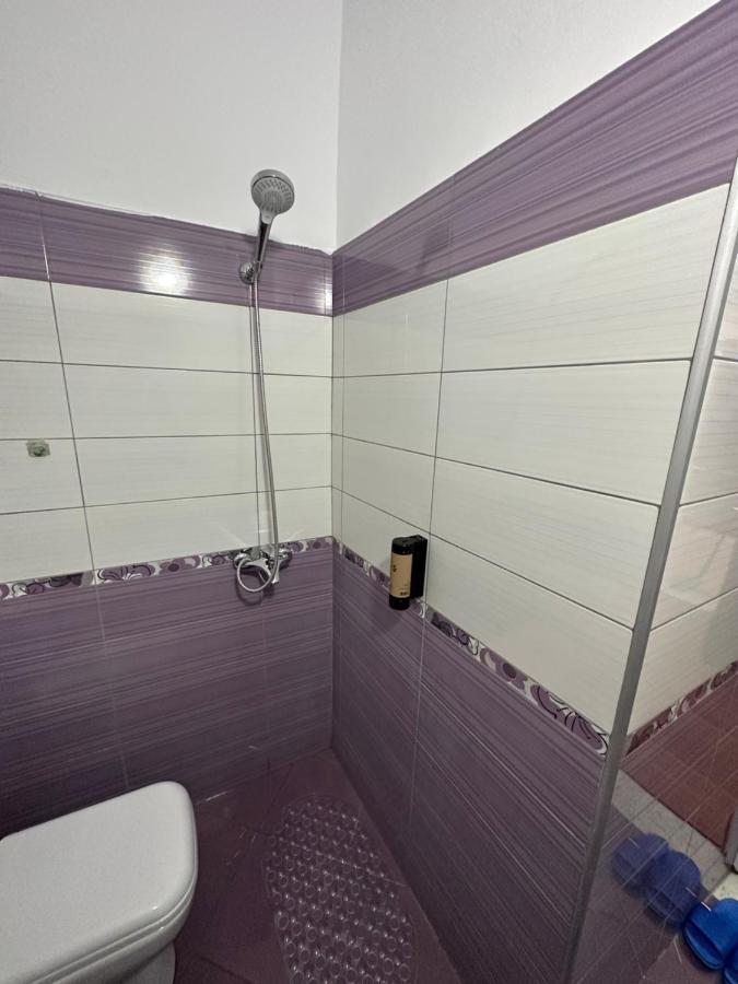 Elby Apartments Берат Екстер'єр фото