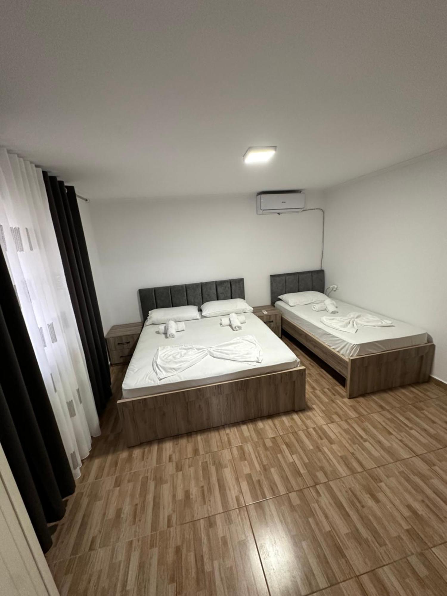Elby Apartments Берат Екстер'єр фото