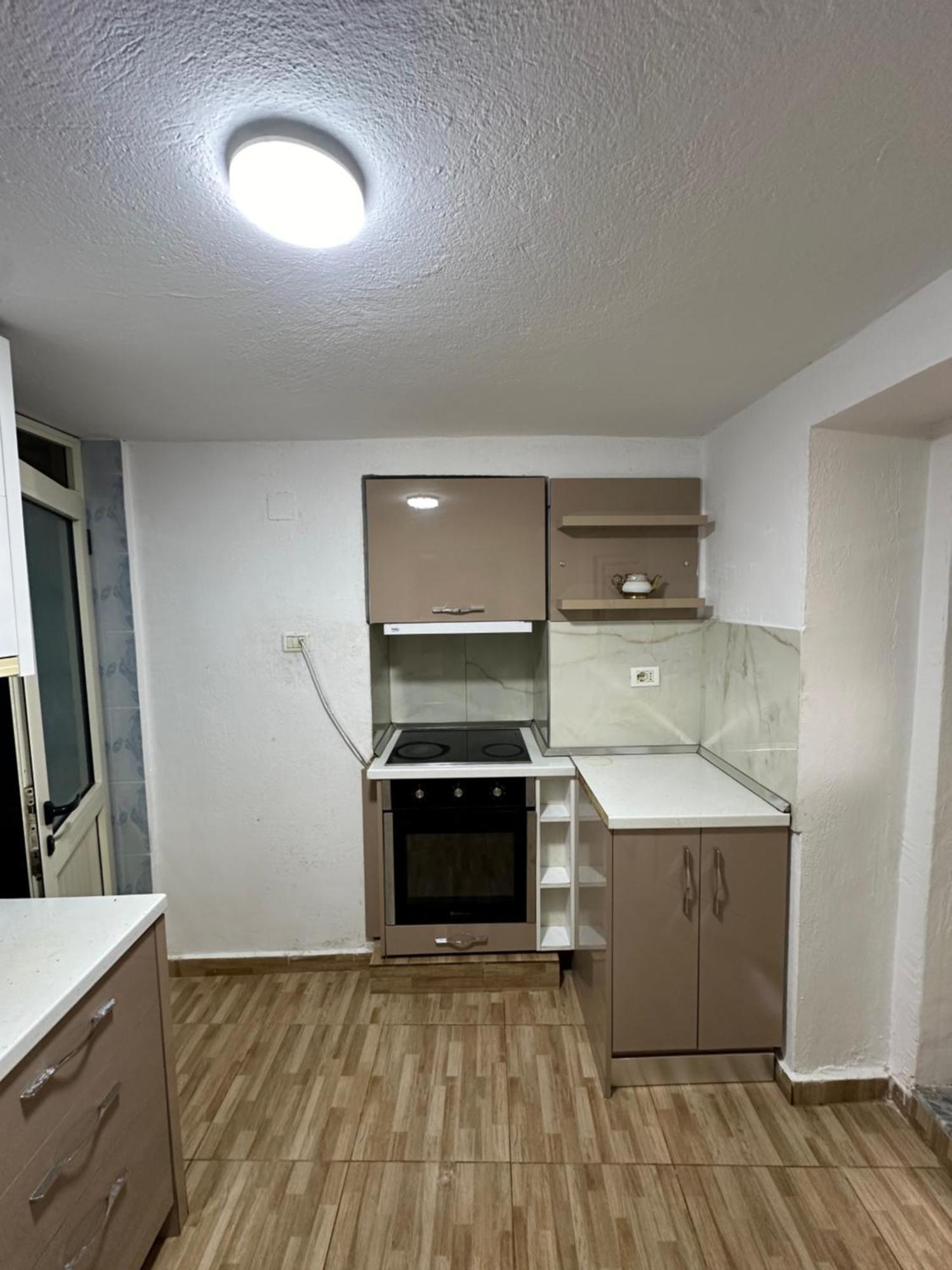 Elby Apartments Берат Екстер'єр фото