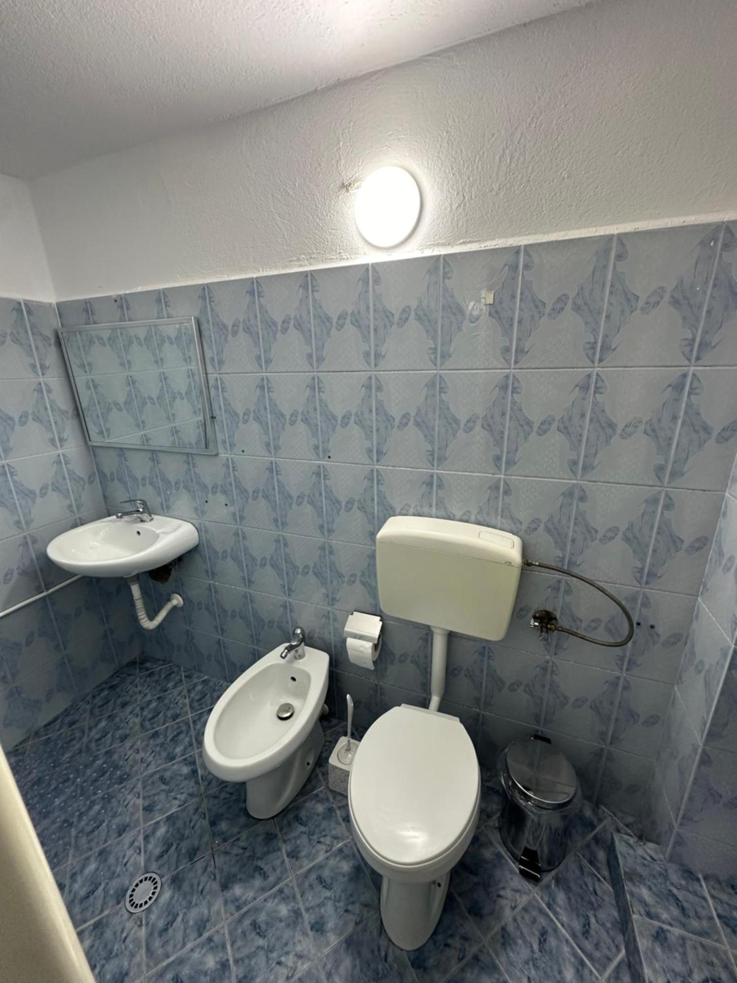 Elby Apartments Берат Екстер'єр фото